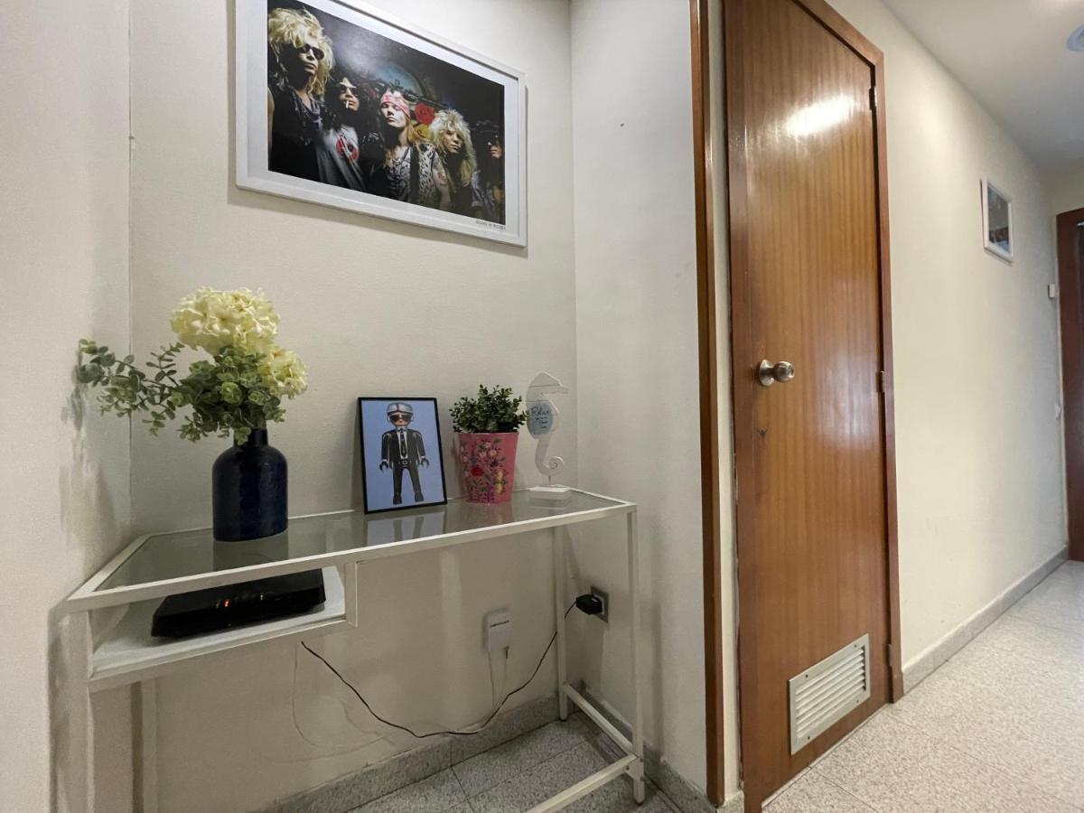 Plaza Universidad Rooms Барселона Екстер'єр фото
