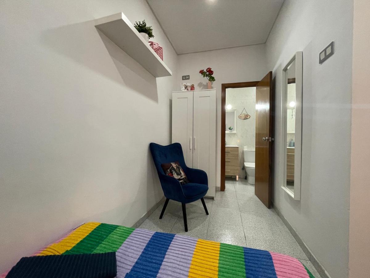 Plaza Universidad Rooms Барселона Екстер'єр фото